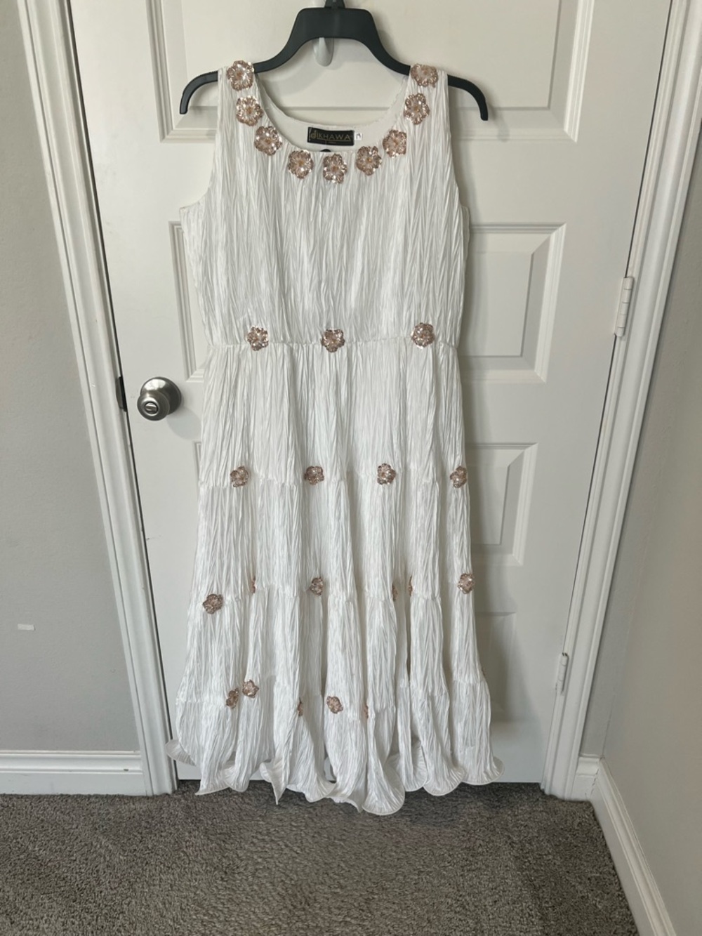 Brown Sequin jacket with long white gown (New with tag) - Picture 4 of 5